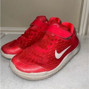 Boy’s Nike Velcro Training Shoes Sneakers Red Free Run